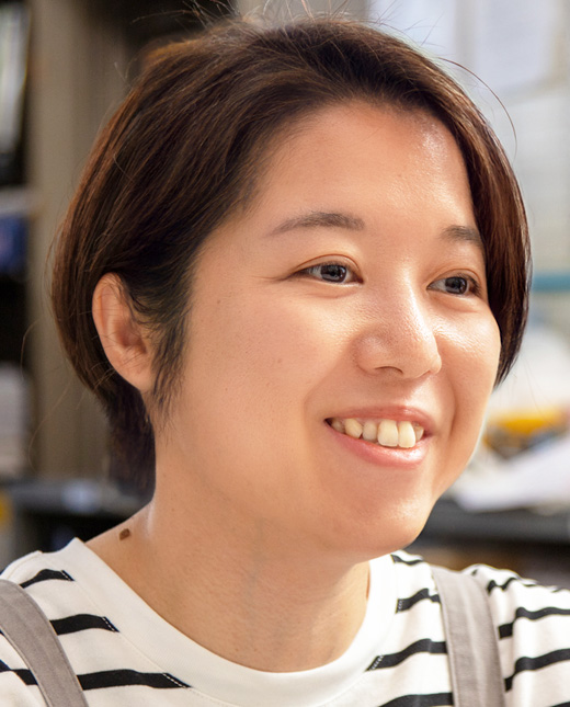えふ株式会社 3課主任　2008入社 諏佐恵利子